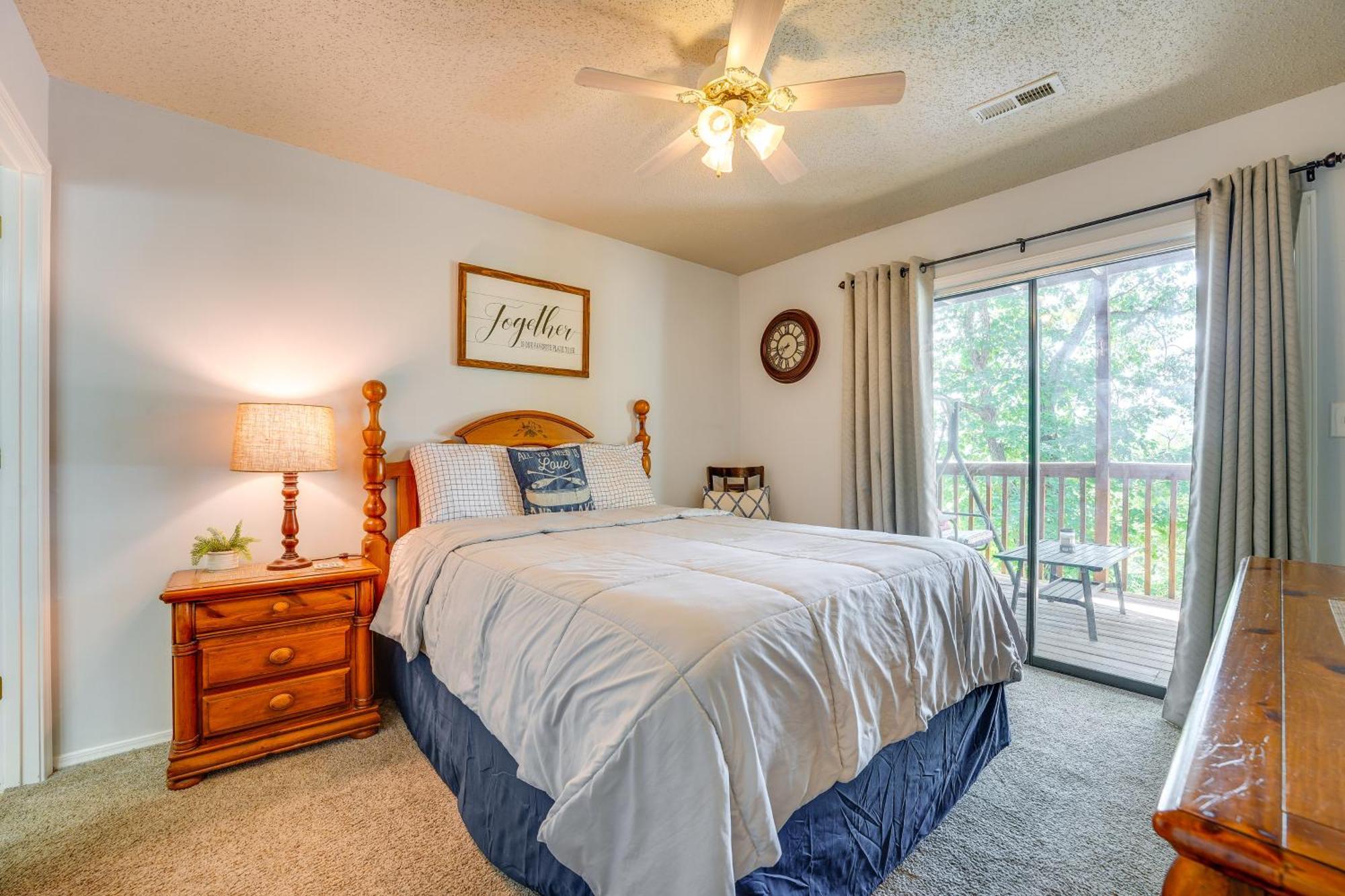 Reed Springs Condo With Furnished Deck And Pool Access Reeds Spring Exterior foto