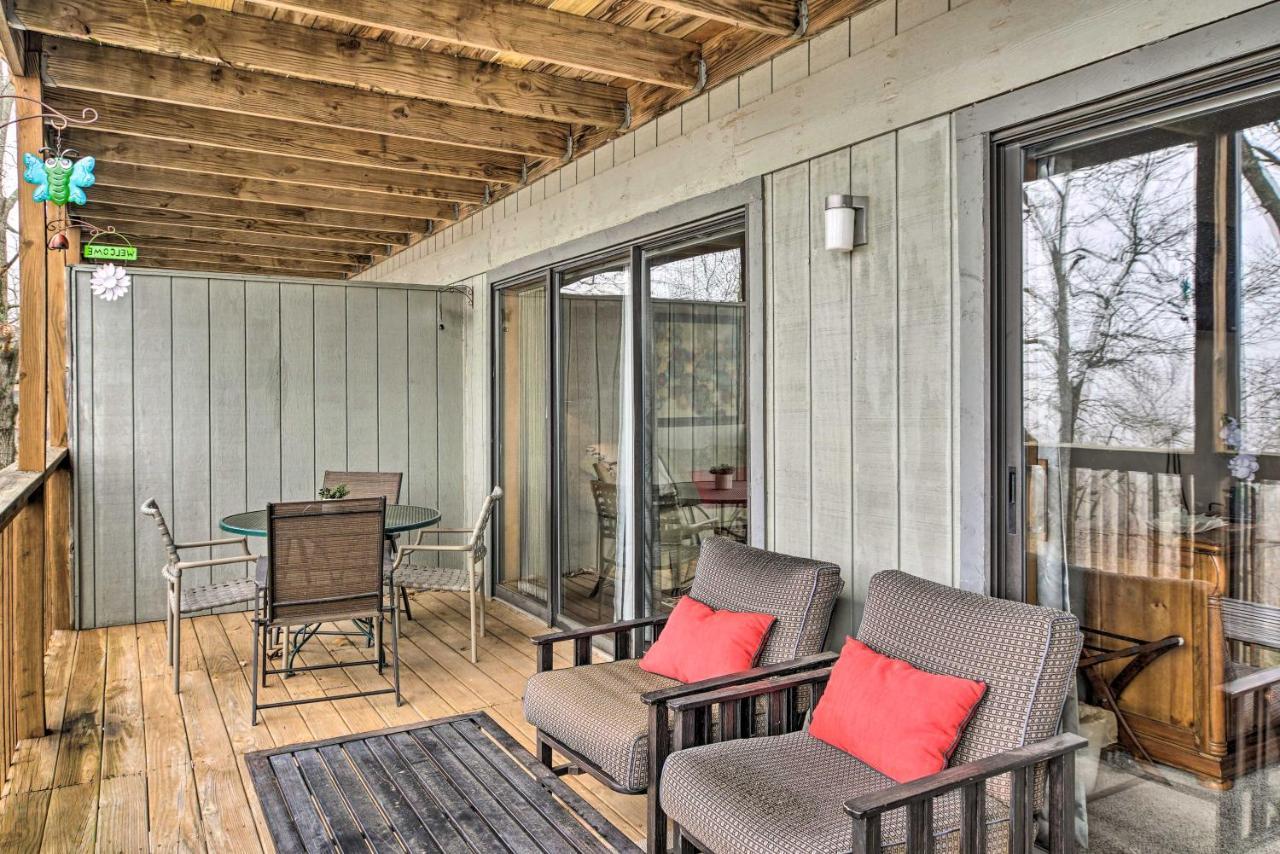 Reed Springs Condo With Furnished Deck And Pool Access Reeds Spring Exterior foto